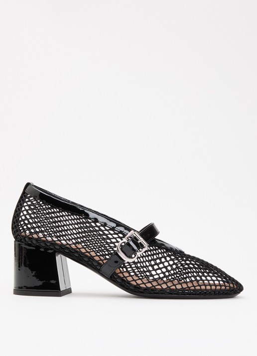 Alaïa Mary Jane pump met opengewerkt dessin met details van leer