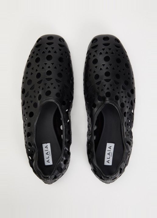 Alaïa Neo Vienne ballerina van kalfsleer - detail 4 zwart