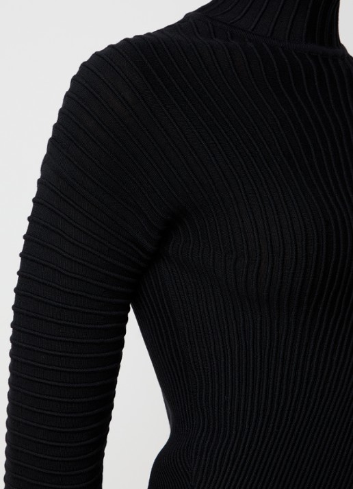 Alaïa Ribgebreide jurk in wolblend met opstaande kraag - detail 5 zwart