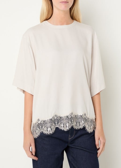 alchemist Fia T-shirt met schoudervulling en details van kant