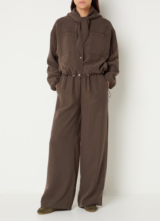 alchemist Sammy high waist wide fit broek met steekzakken - voorkant 3 chocoladebruin