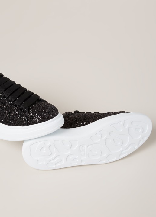 Alexander McQueen Oversized sneaker van kalfsleer met glitter  - detail 3 zwart