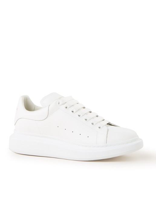 Alexander McQueen Oversized sneaker van kalfsleer - voorkant 5 wit