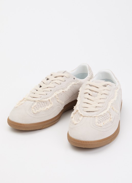 ALOHAS Tb.490 Crochet sneaker van suède met broderie - detail 3 creme