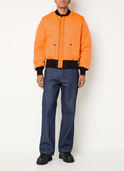 Alpha Industries MA-1 Heritage reversible gewatteerd bomberjack met klepzakken - voorkant 4 zwart
