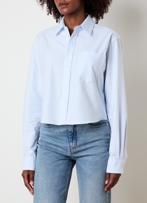 AMI Paris Cropped blouse met streepprint - detail 2 lichtblauw