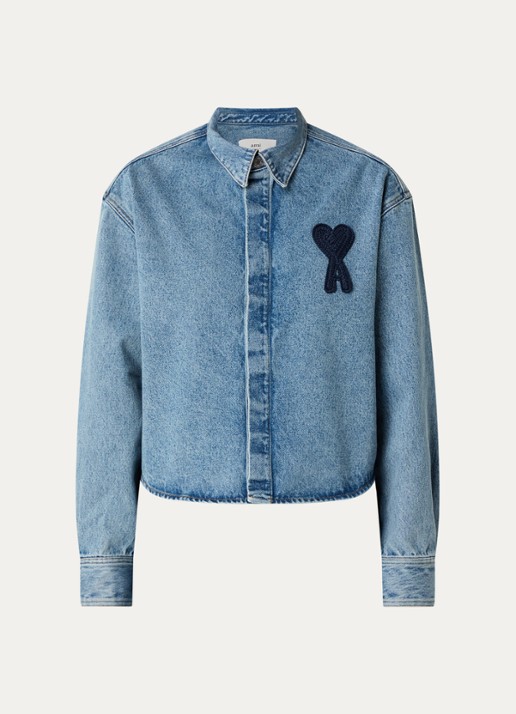 AMI Paris Cropped blouse van denim met logoborduring  - voorkant indigo