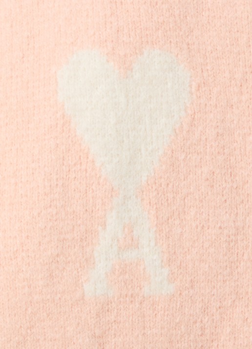 AMI Paris Fijngebreid vest in alpaca wolblend met ingebreid logo - detail 4 zalmroze