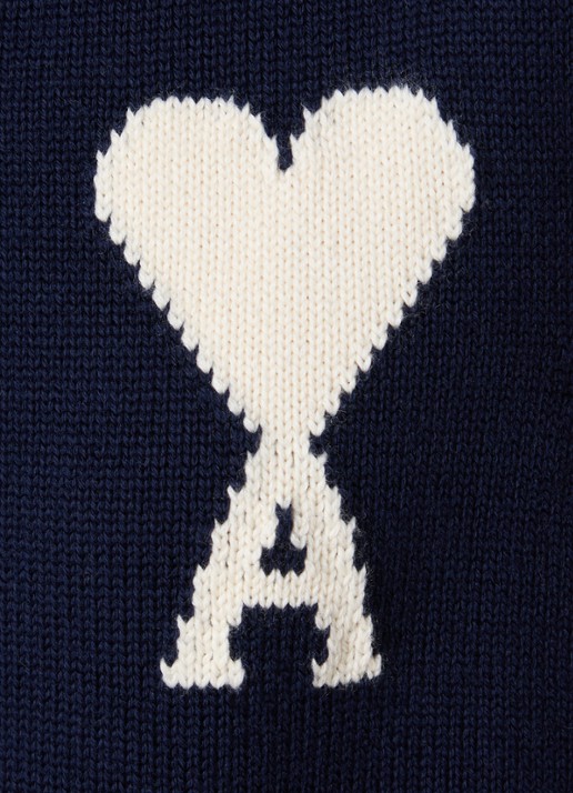 AMI Paris Grofgebreide spencer in scheerwolblend met ingebreid logo - detail 5 donkerblauw