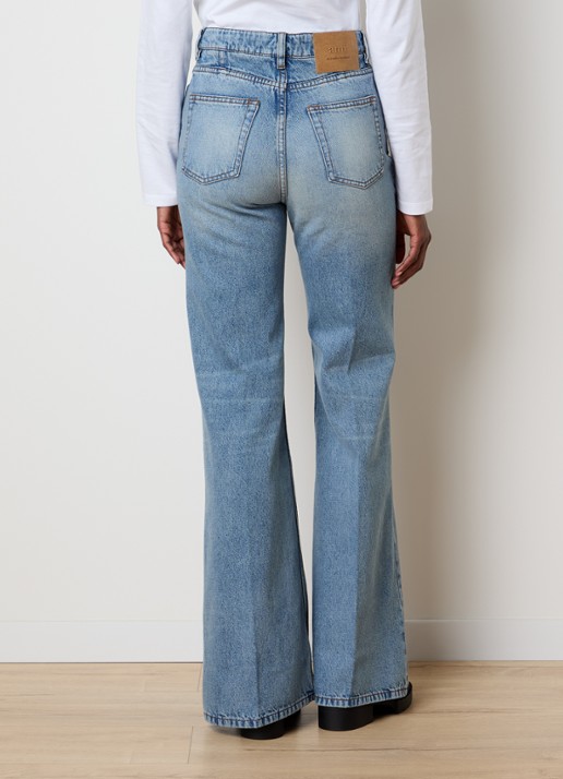 AMI Paris High waist flared jeans met lichte wassing - achterkant 6 indigo