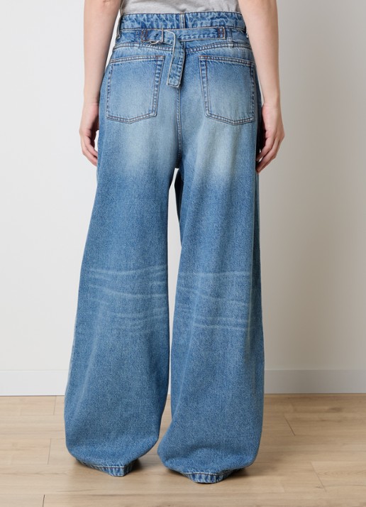 AMI Paris Mid waist wide leg jeans met medium wassing - achterkant 4 indigo
