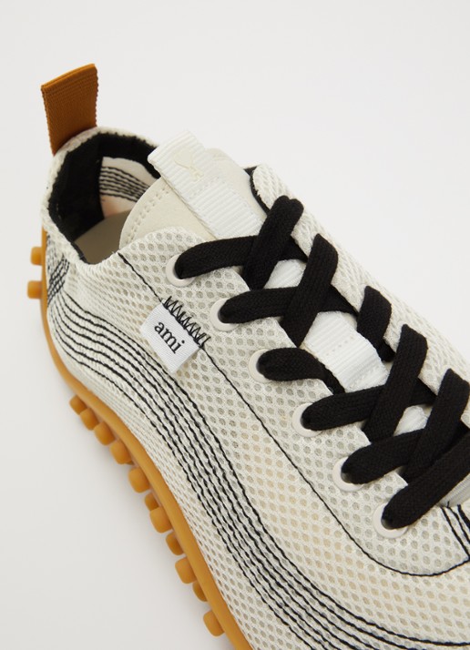 AMI Paris Mirage sneaker met schapenleren details - detail 4 ivoor