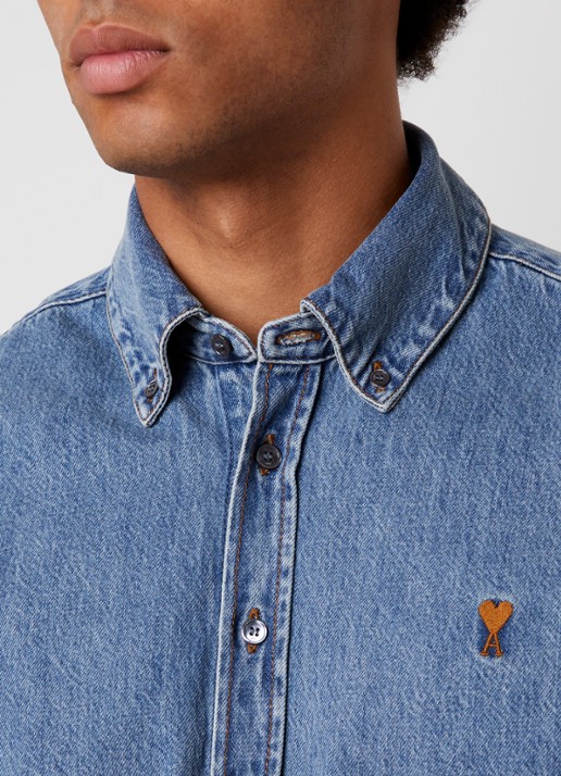AMI Paris Regular fit overhemd van denim met logo - detail 5 indigo