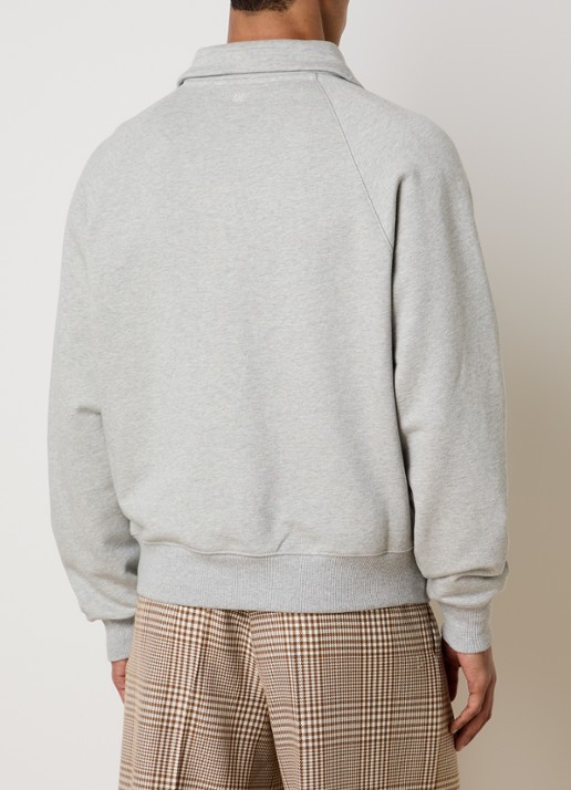 AMI Paris Sweater met halve rits en logoborduring - achterkant grijsmele