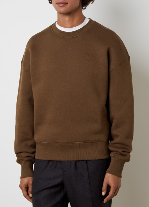 AMI Paris Sweater met logo - detail bruin