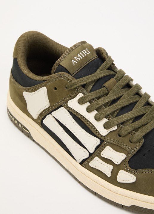 AMIRI Skel Top Low sneaker van suède met leren details - detail 4 bronsgroen