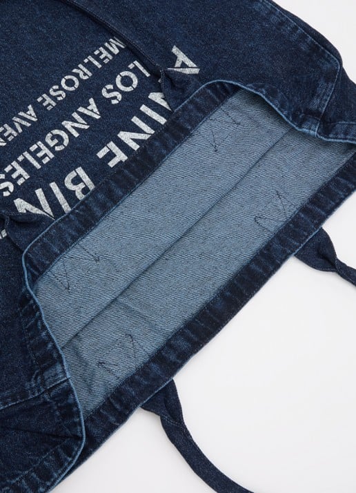 Anine Bing Leo schoudertas van denim met logo - detail indigo