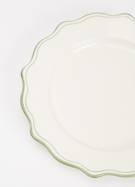 Anna + Nina Basil Scalloped dinerbord 27 cm - detail gebroken wit