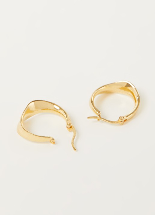 Anna + Nina Twirl oorringen verguld - detail 3 goud