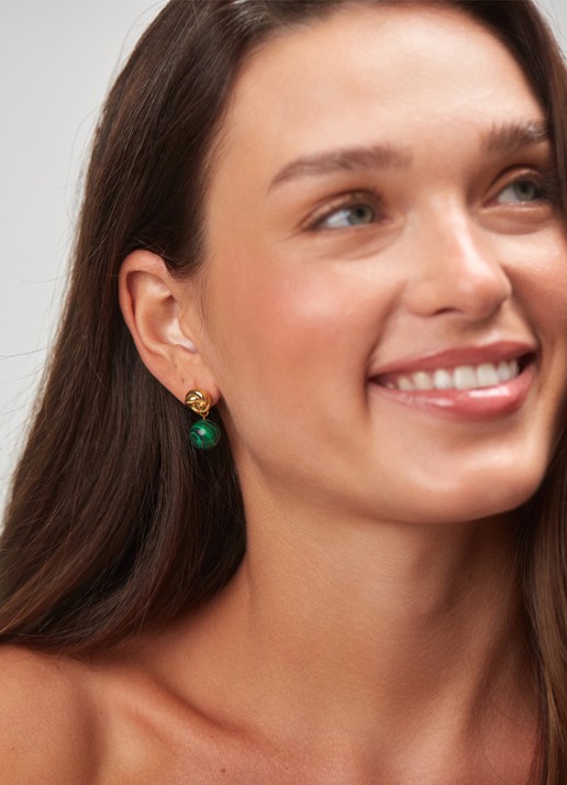 ANNI LU Malachite Dreams oorstekers verguld - voorkant 3 groen