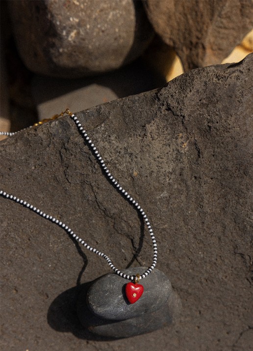 ANNI LU Pure Heart ketting - detail ivoor