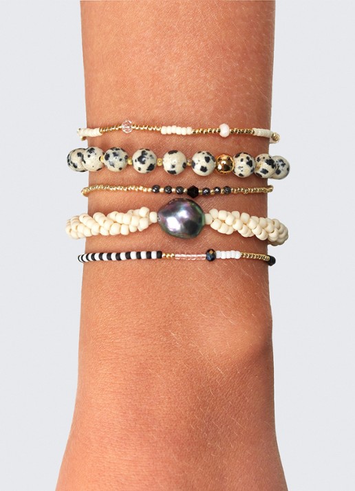ANNI LU Twisted Treasure armband - voorkant 2 ivoor