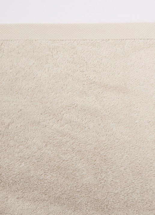 Aquanova London badhanddoek - 600 gr/m² - 55 x 100 cm - voorkant 2 gebroken wit