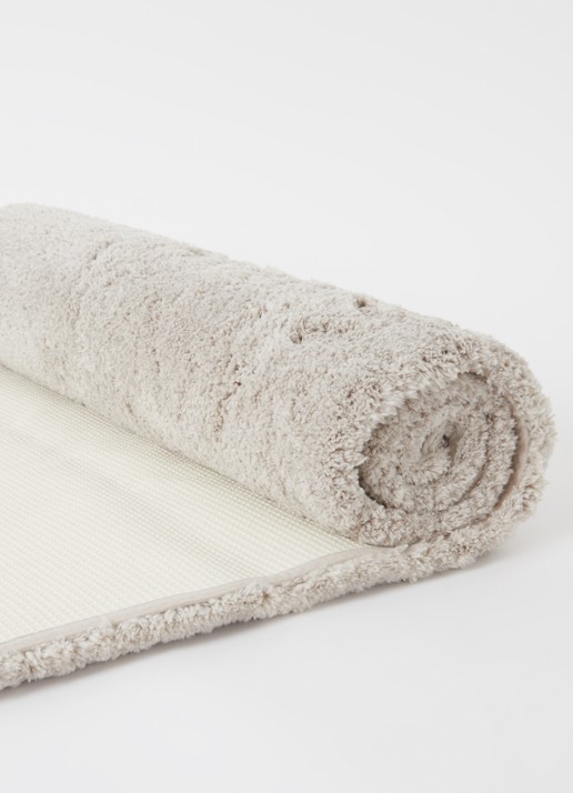Aquanova Mauro badmat 70 x 120 cm - voorkant 2 donkerbeige