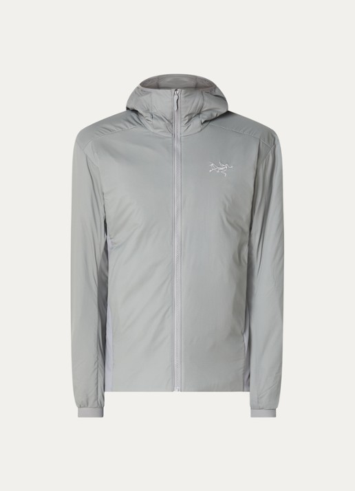 Arc'teryx Atom gewatteerd jack met capuchon en ritszakken - voorkant lichtgrijs