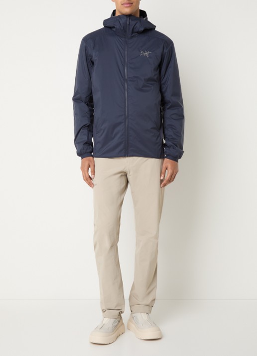 Arc'teryx Atom gewatteerd jack met capuchon en ritszakken - voorkant 3 donkerblauw