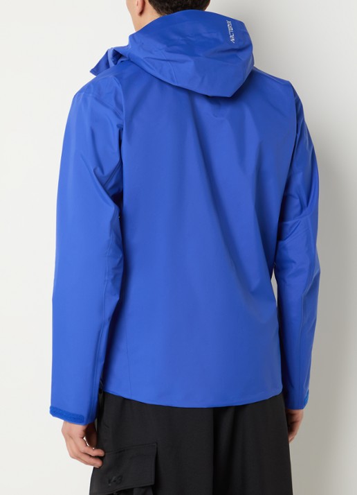 Arc'teryx Beta Gore-Tex jack met capuchon en ritszakken - achterkant 4 kobaltblauw