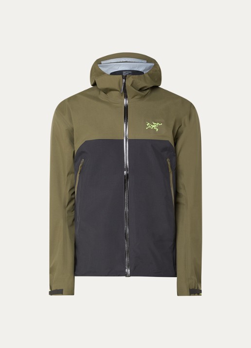Arc'teryx Beta Gore-Tex windjack met logoborduring en ritszakken - voorkant bronsgroen