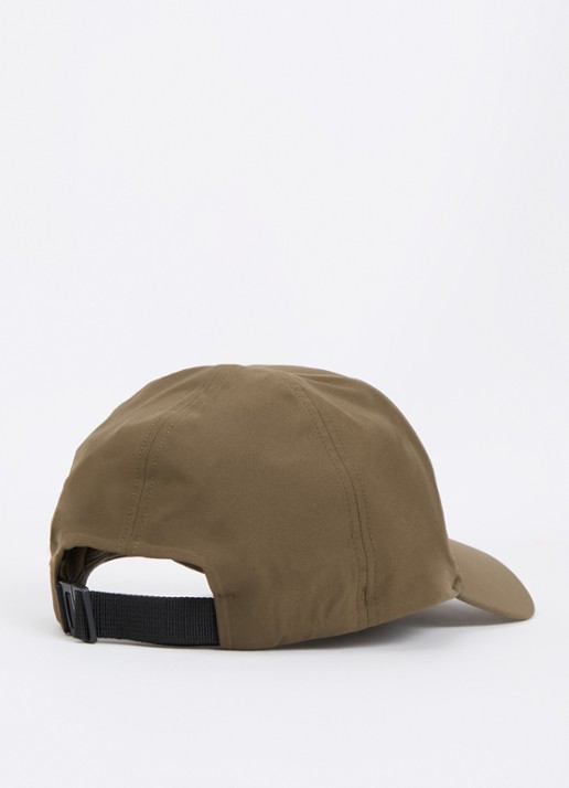 Arc'teryx Bird Word pet met logoborduring - detail 2 bronsgroen