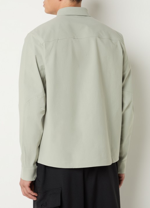 Arc'teryx Cronin regular fit overshirt met logoborduring - achterkant lindegroen