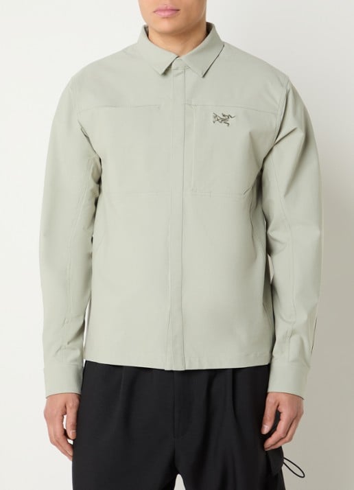Arc'teryx Cronin regular fit overshirt met logoborduring - detail 2 lindegroen