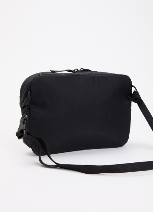 Arc'teryx Heliad crossbodytas met verstelbare schouderriem en logo - achterkant 5 zwart