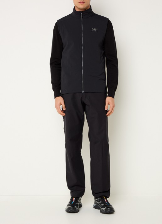 Arc'teryx Kragg bodywarmer met logoborduring - voorkant 2 zwart