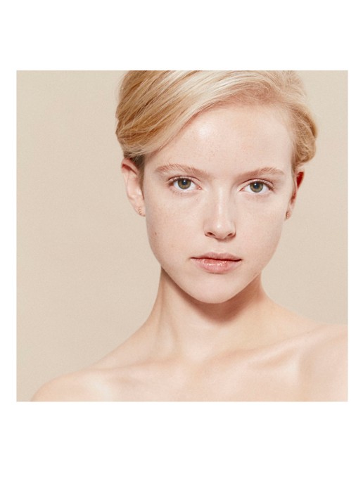 Armani Beauty Luminous Silk Foundation - detail 4 1.5