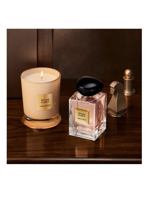 Armani Beauty Privé Pivoine Suzhou - geurkaars 175 gram - detail 5 beige