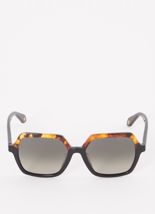 Armani Butterfly zonnebril AR8193U - detail 3 oranjebruin