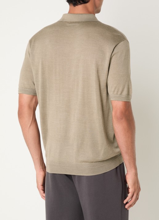 Armani Fijngebreide regular fit polo in zijdeblend - achterkant zand