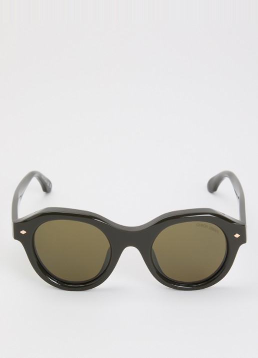 Armani Retro zonnebril AR8261U - detail donkerbruin