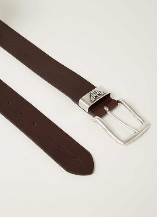 Armani Riem van leer met logo - detail donkerbruin