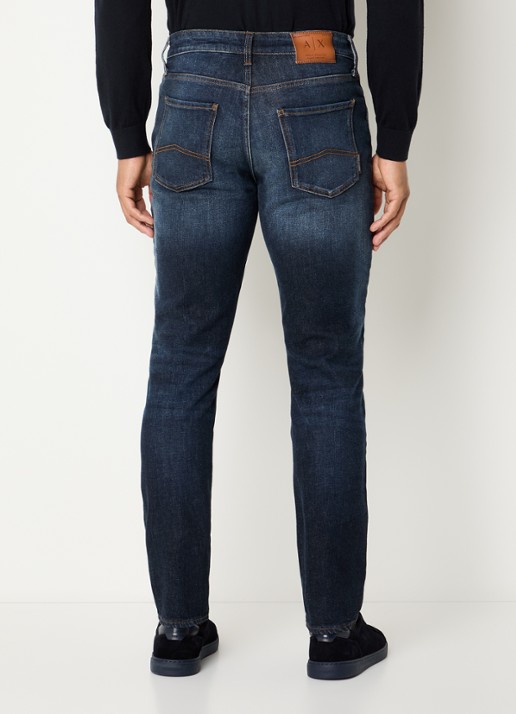 Armani Slim fit jeans met donkere wassing - achterkant indigo