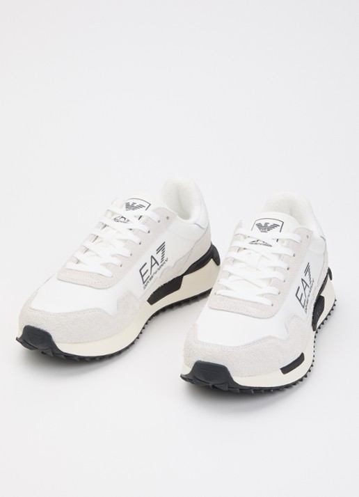 Armani Sneaker suède details en logo - detail 2 gebroken wit