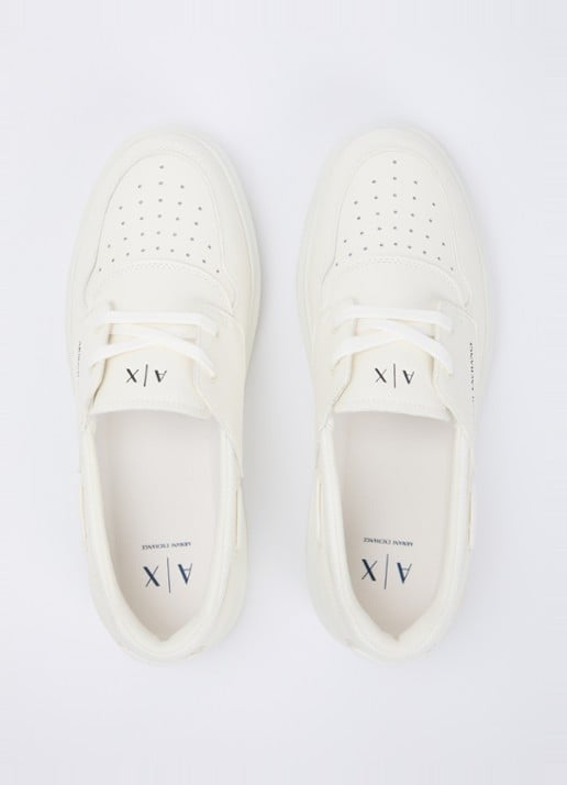 Armani Sneaker van leer met logo - detail 2 wit
