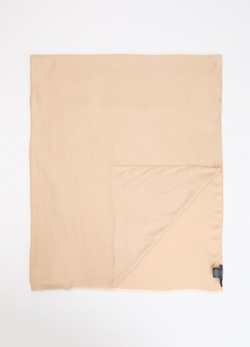 Armani Stole sjaal 180 x 79 cm - voorkant lichtbruin