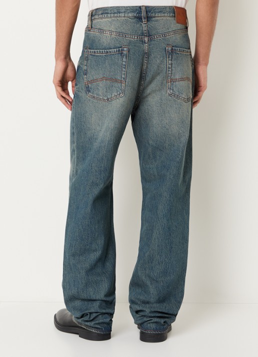 Armani Straight leg jeans met medium wassing en verwassen afwerking - achterkant 5 indigo