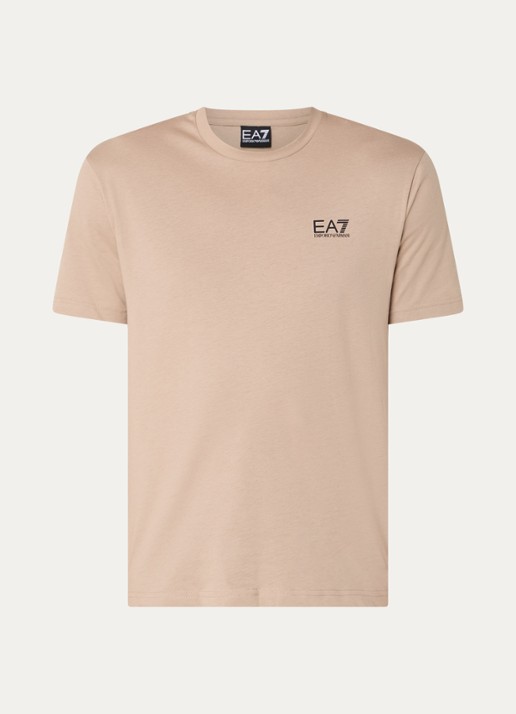 Armani T-shirt met logo- en backprint - voorkant 3 camel