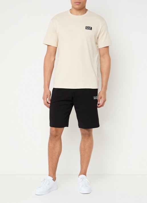 Armani T-shirt met logo - voorkant 4 beige